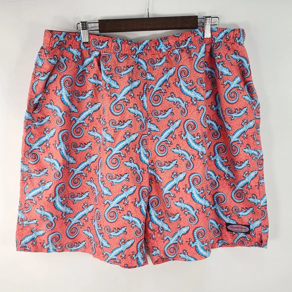 Vineyard Vines Chappy Swim Trunks Men's XXL Lizard Print Lined Drawstring